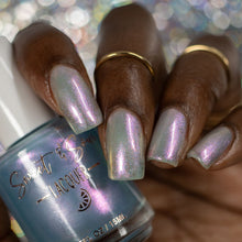 Load image into Gallery viewer, Tail Scales