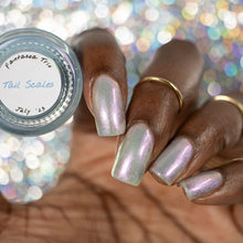 Load image into Gallery viewer, Tail Scales