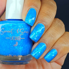 Load image into Gallery viewer, Blue Raspberry Burnout