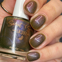 Load image into Gallery viewer, Slightly Mildewed