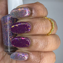 Load image into Gallery viewer, Faceted