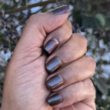 Load image into Gallery viewer, Slightly Mildewed